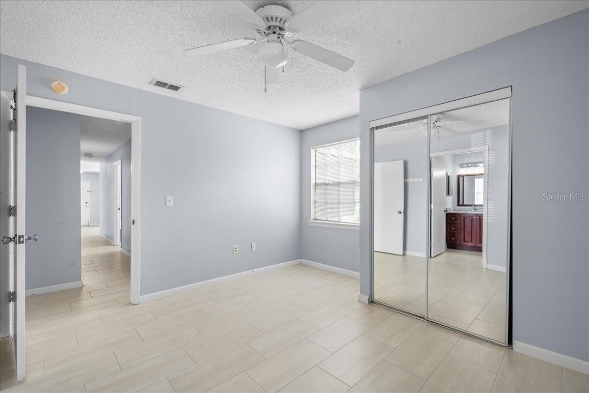 Image 22 of 30 For 3705 27th Street 611