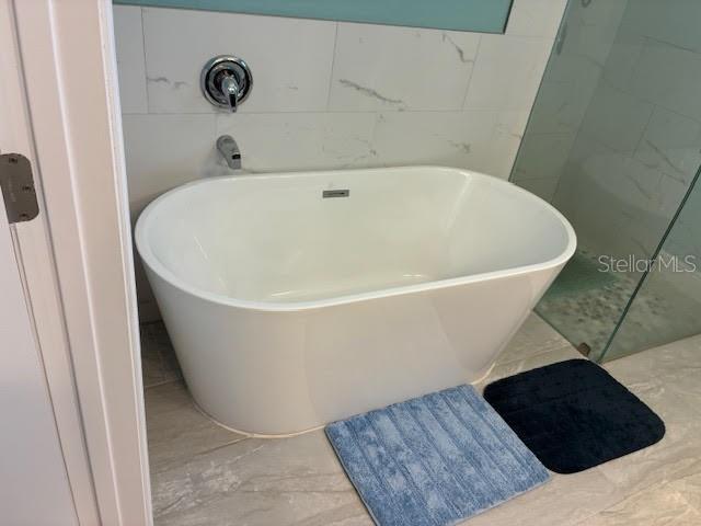 Image 9 of 20 For 2118 Hampshire Boulevard