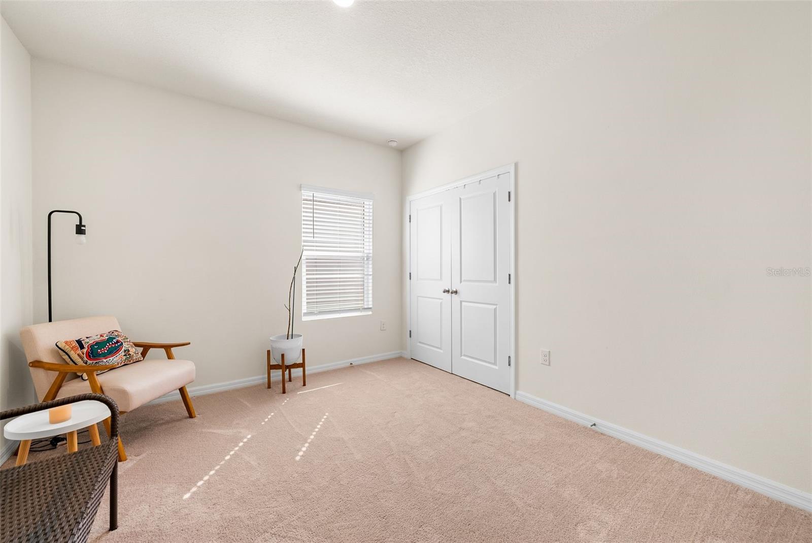 Image 22 of 45 For 13632 14th Place