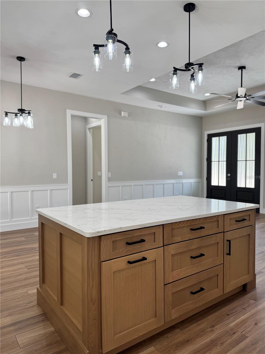 Image 15 of 58 For 5151 73 Street