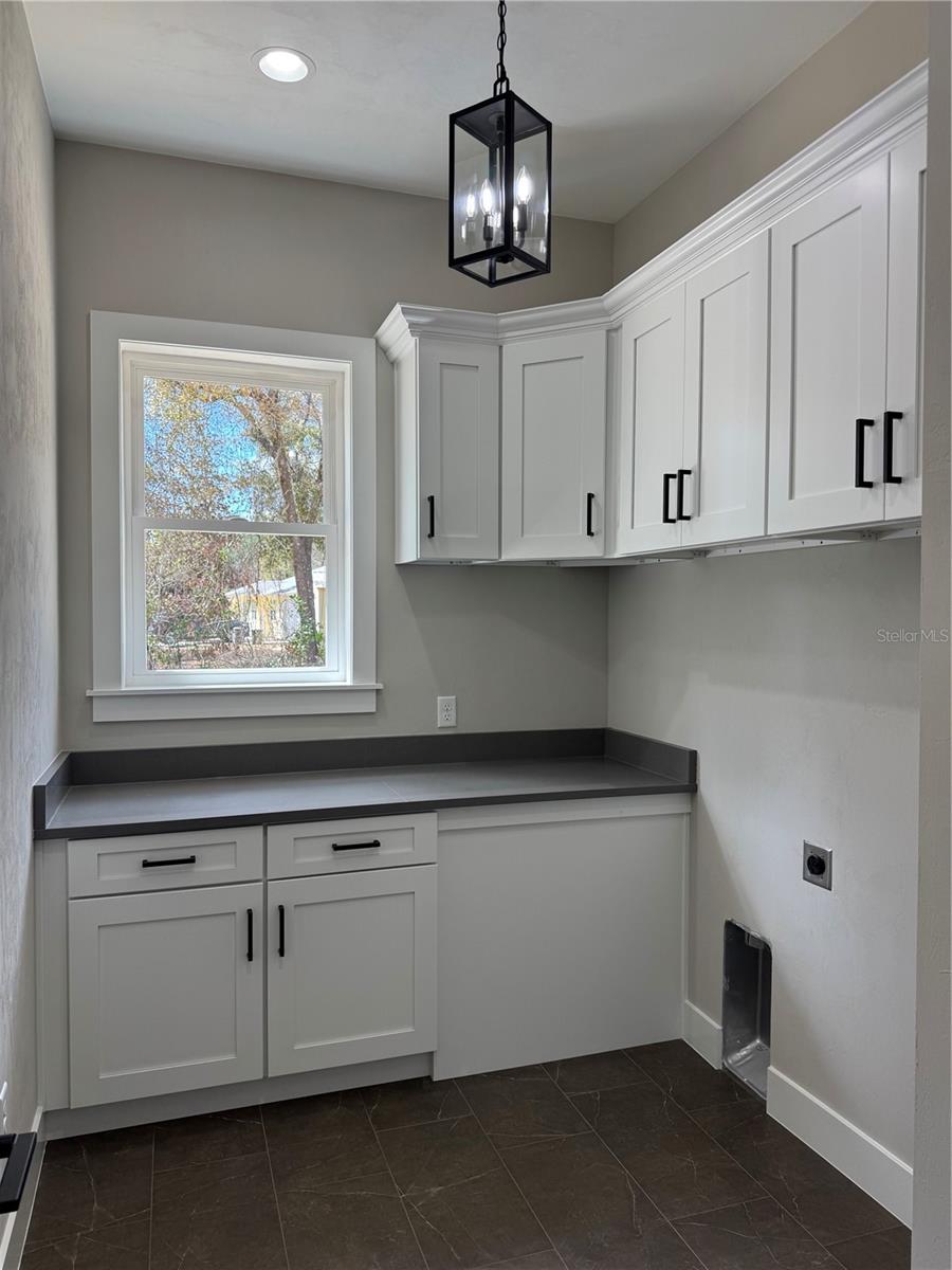 Image 37 of 58 For 5151 73 Street