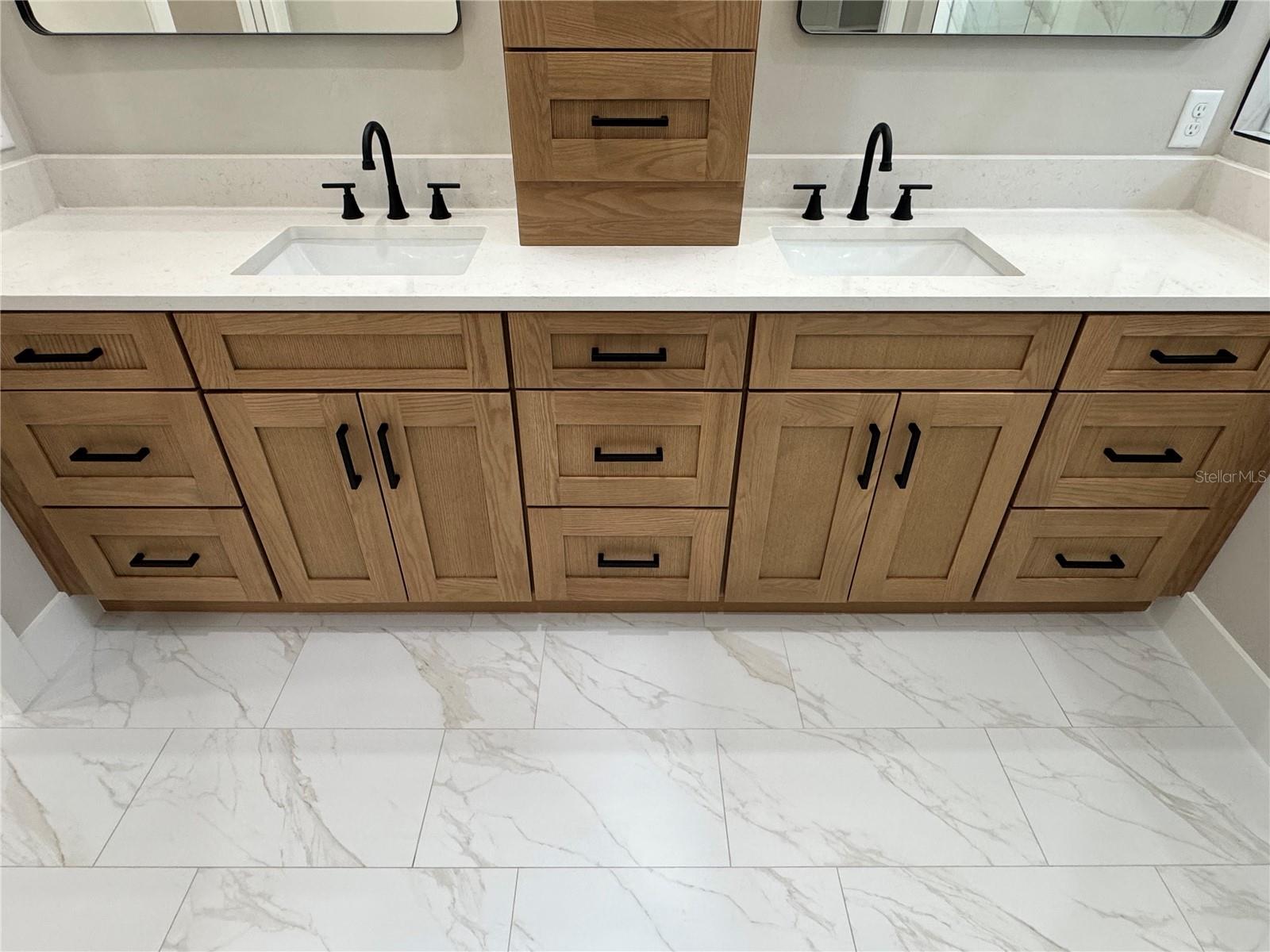 Image 43 of 58 For 5151 73 Street