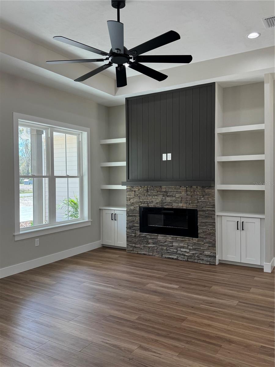 Image 9 of 58 For 5151 73 Street