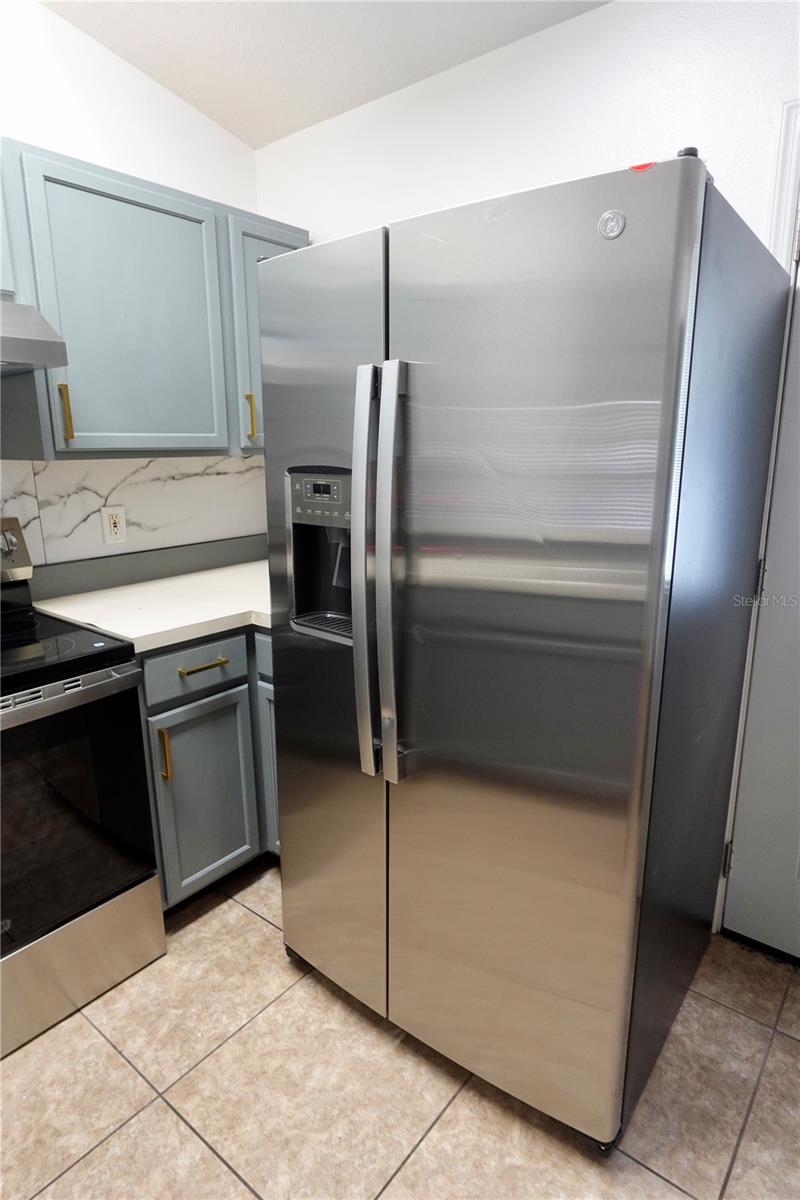 Image 7 of 21 For 540 Comstock Avenue