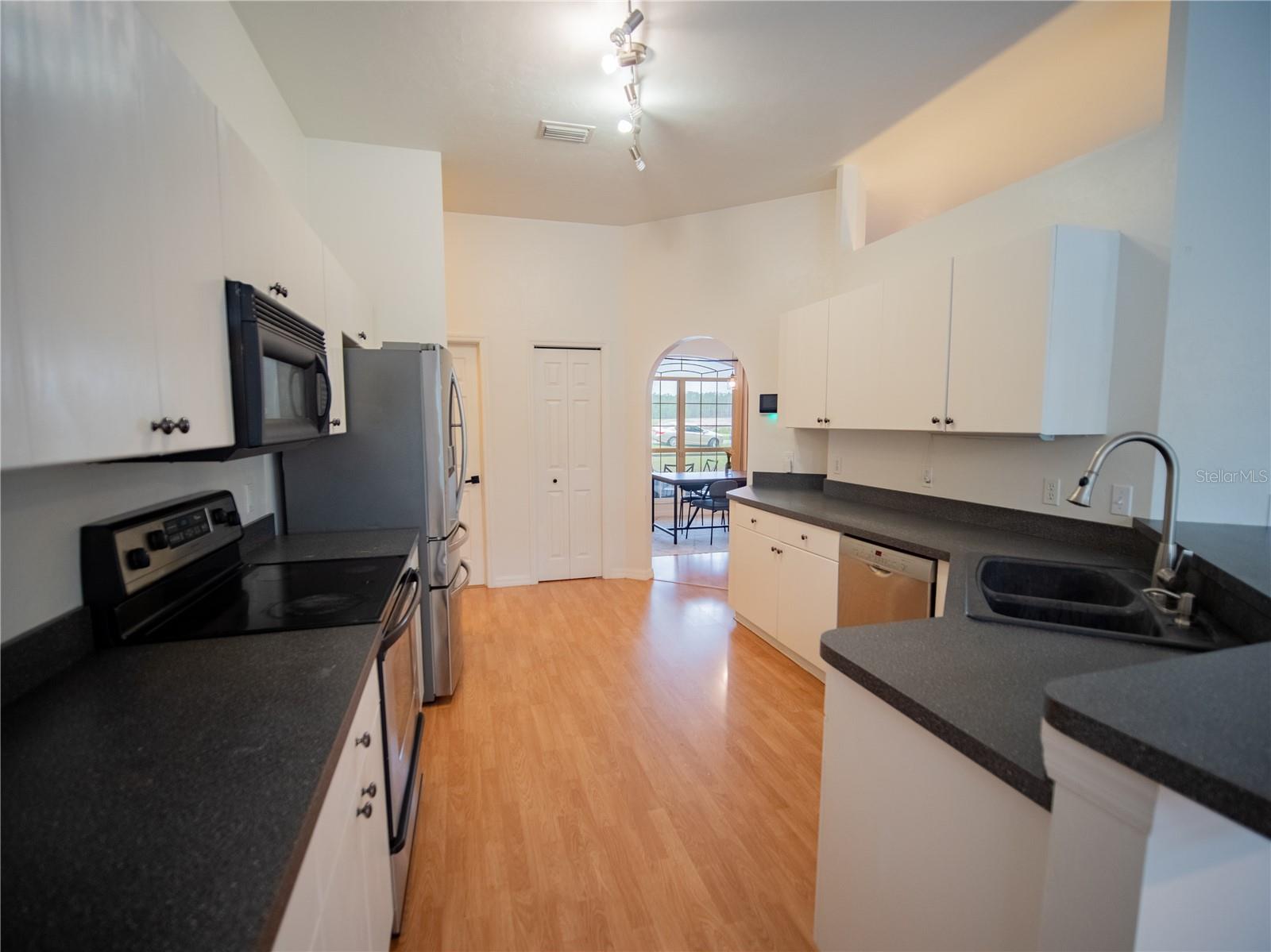 Image 10 of 61 For 720 Zack Drive