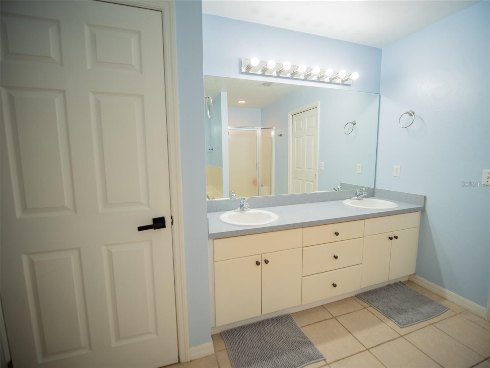 Image 28 of 61 For 720 Zack Drive