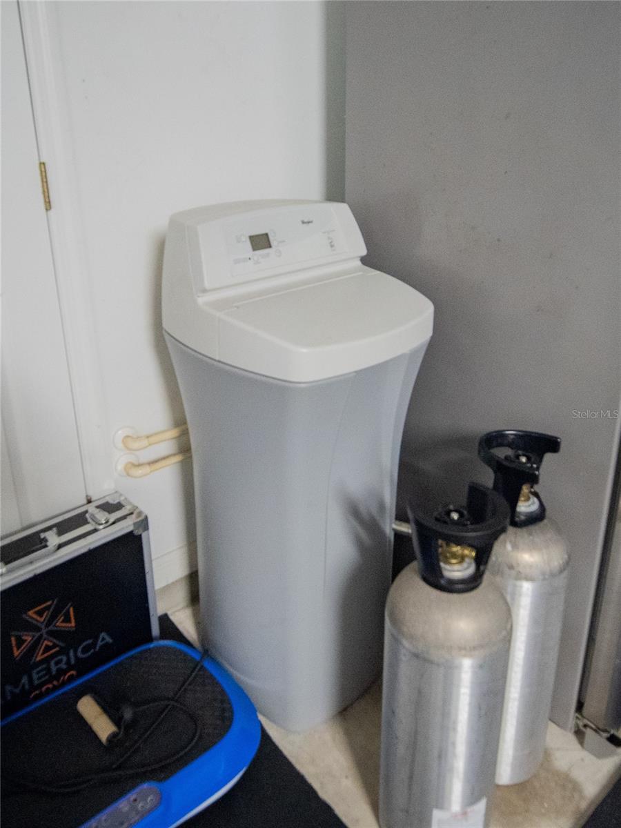 Image 37 of 61 For 720 Zack Drive