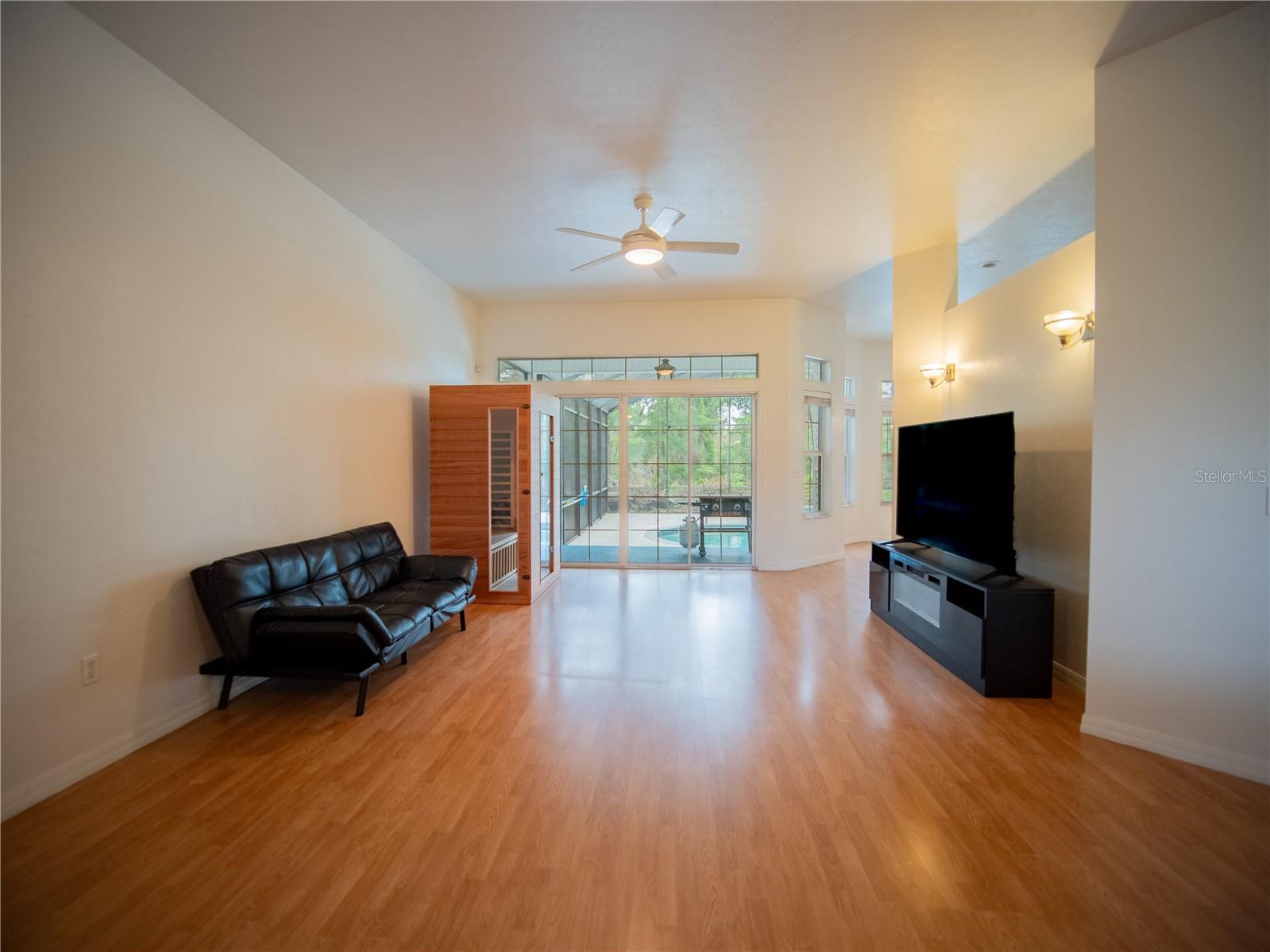 Image 6 of 61 For 720 Zack Drive