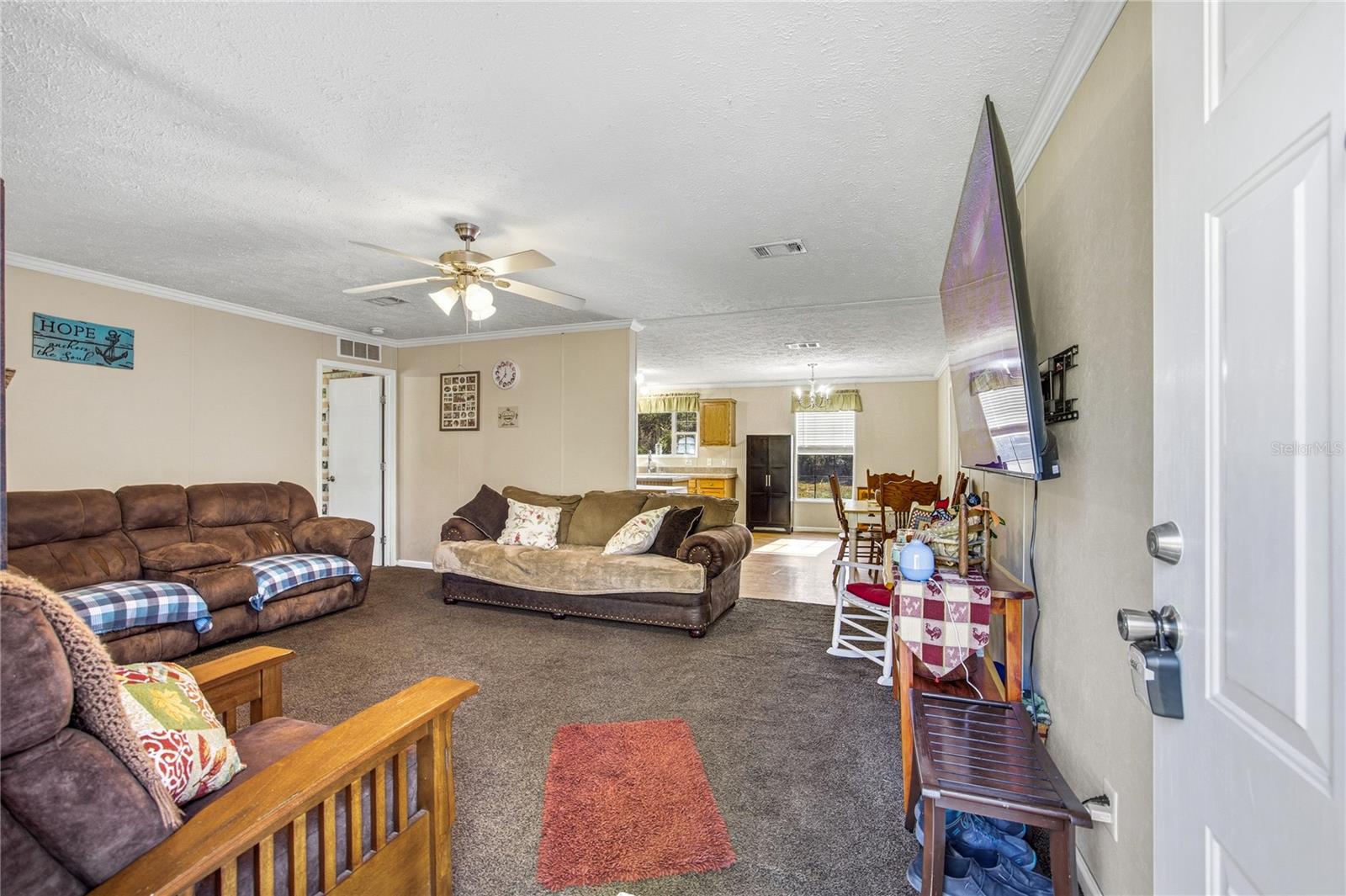 Image 11 of 39 For 16564 85th Terrace