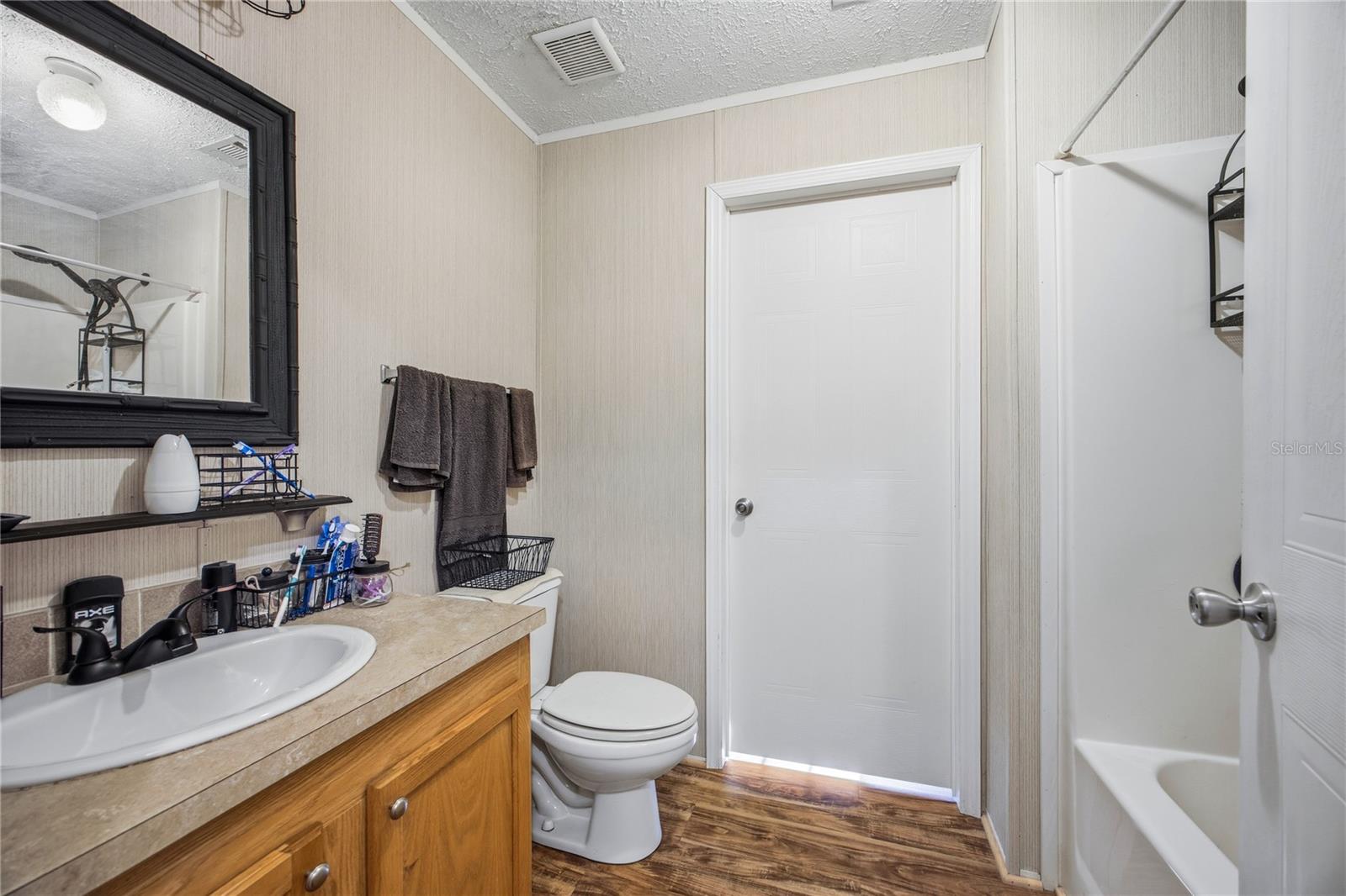 Image 27 of 39 For 16564 85th Terrace