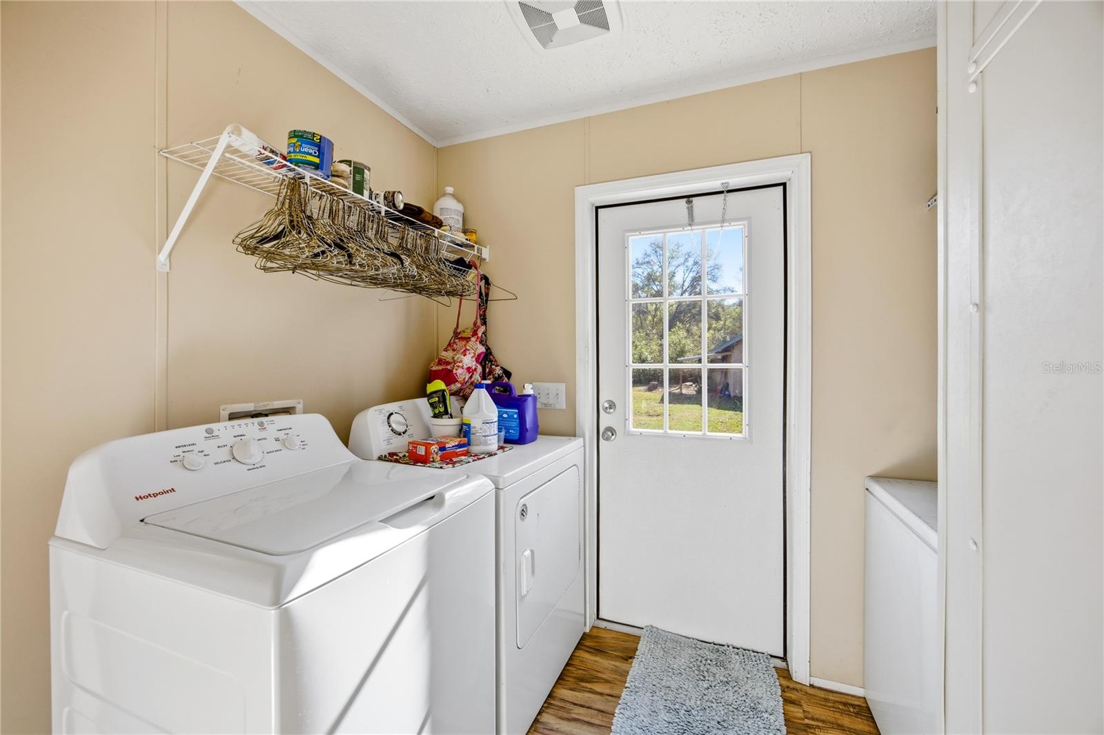 Image 28 of 39 For 16564 85th Terrace