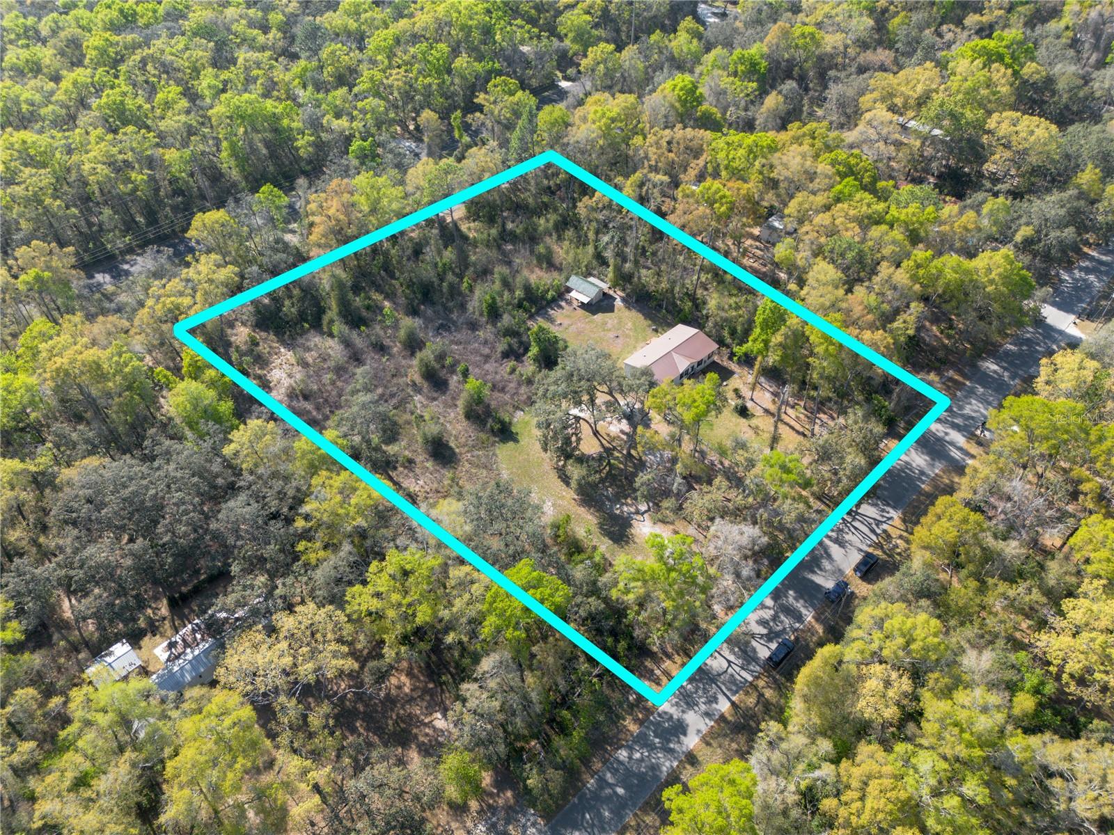 Image 3 of 39 For 16564 85th Terrace