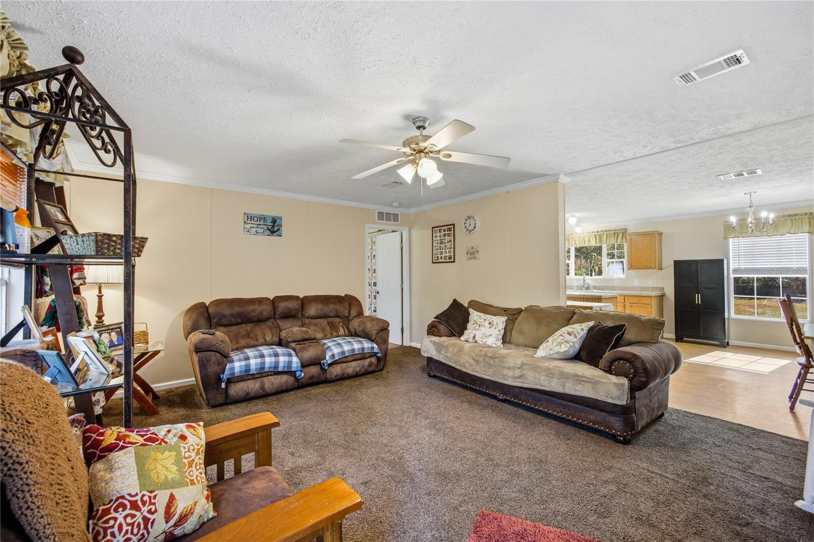 Image 8 of 39 For 16564 85th Terrace