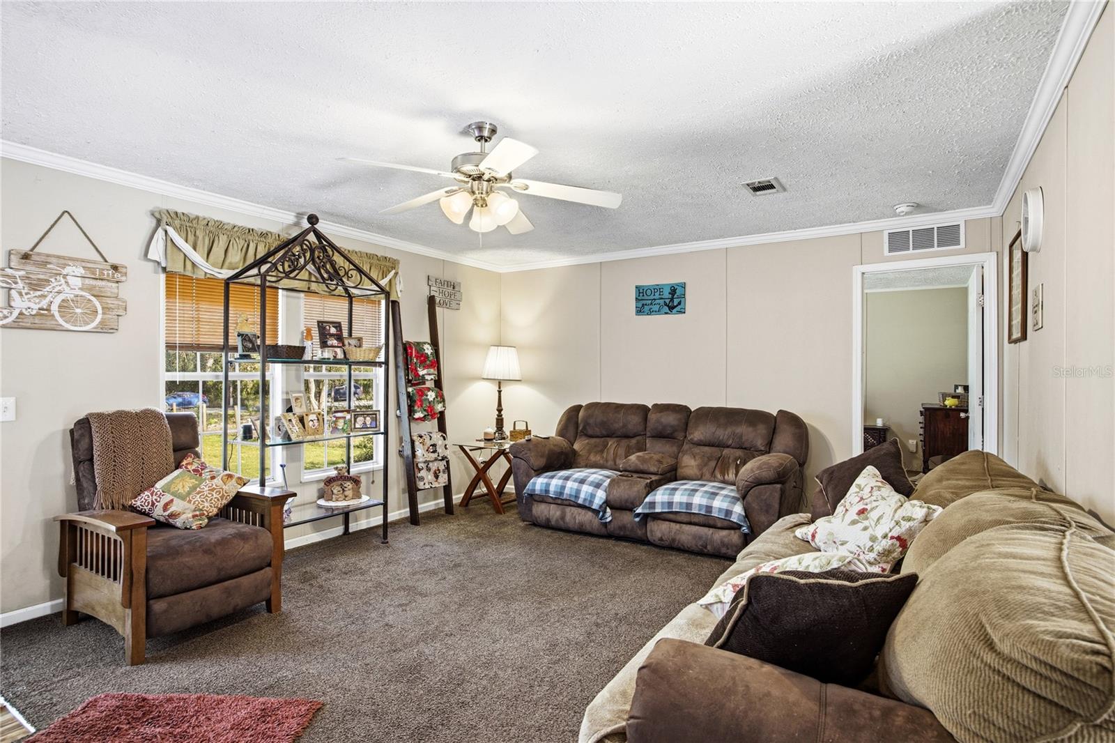 Image 9 of 39 For 16564 85th Terrace