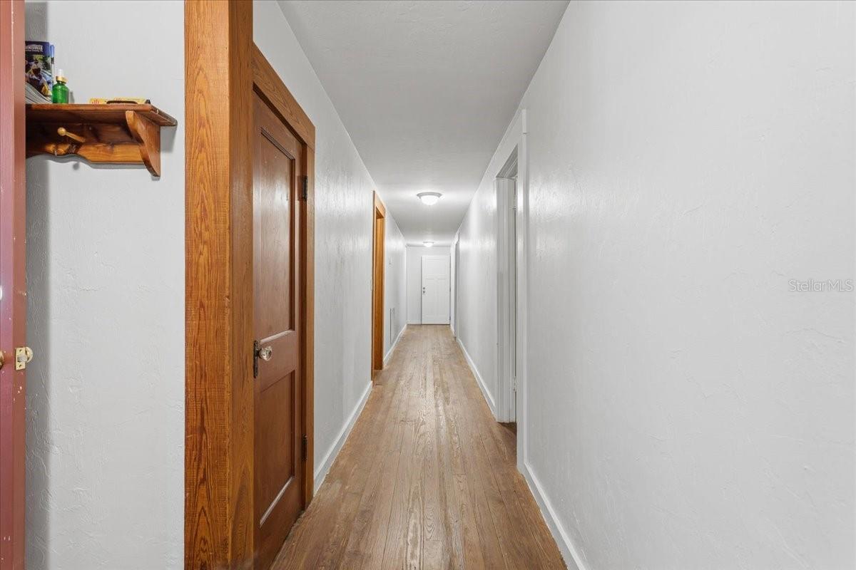 Image 12 of 41 For 18708 242nd Street