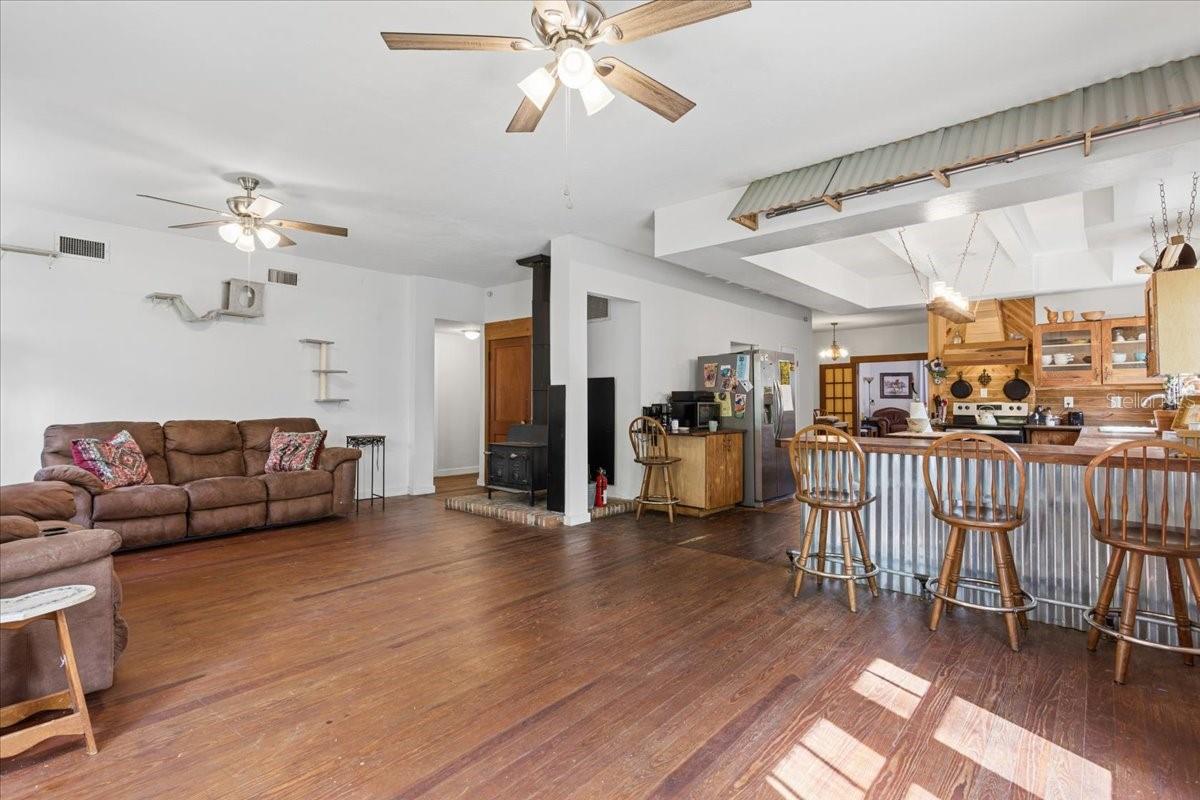 Image 14 of 41 For 18708 242nd Street