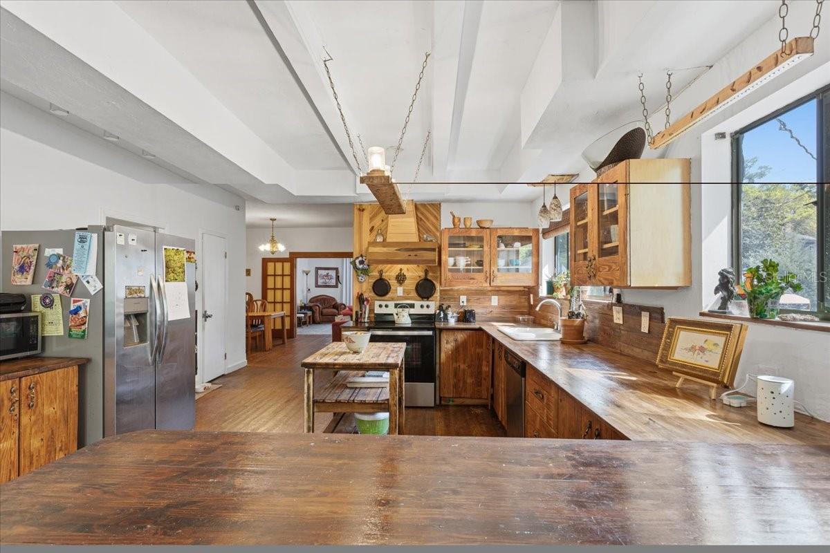 Image 31 of 41 For 18708 242nd Street