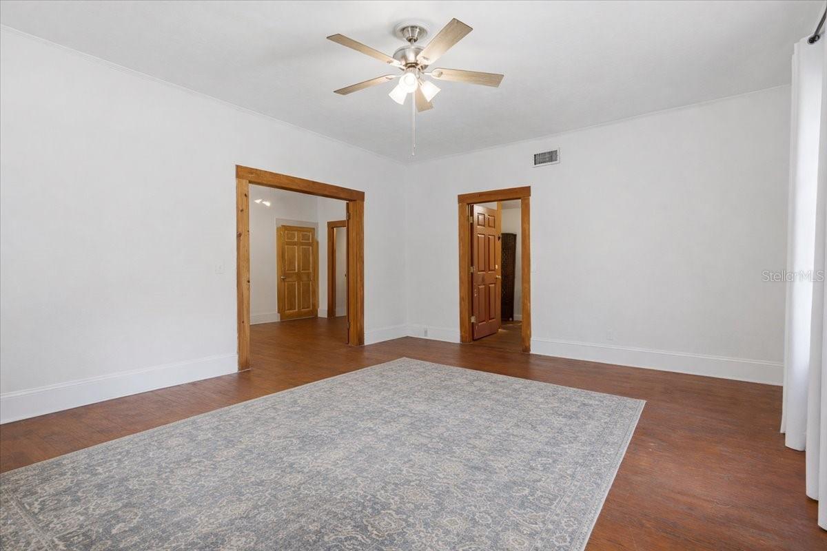 Image 37 of 41 For 18708 242nd Street