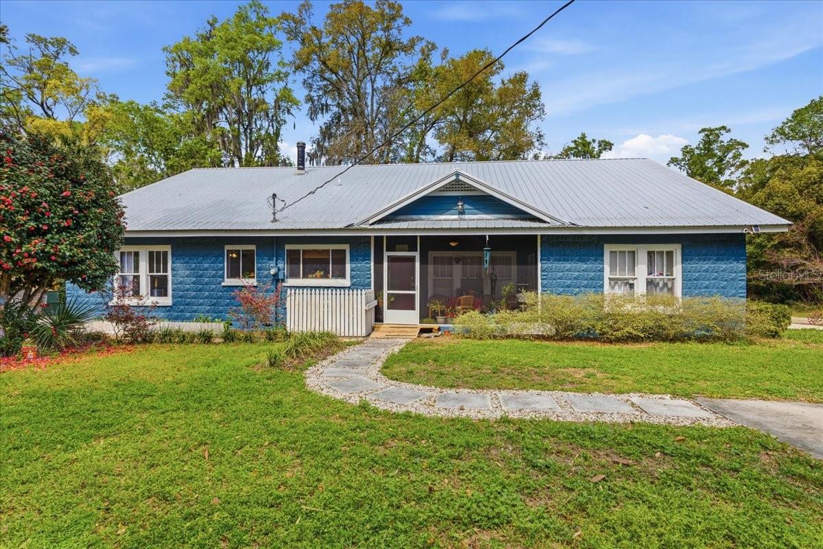 Image 5 of 41 For 18708 242nd Street