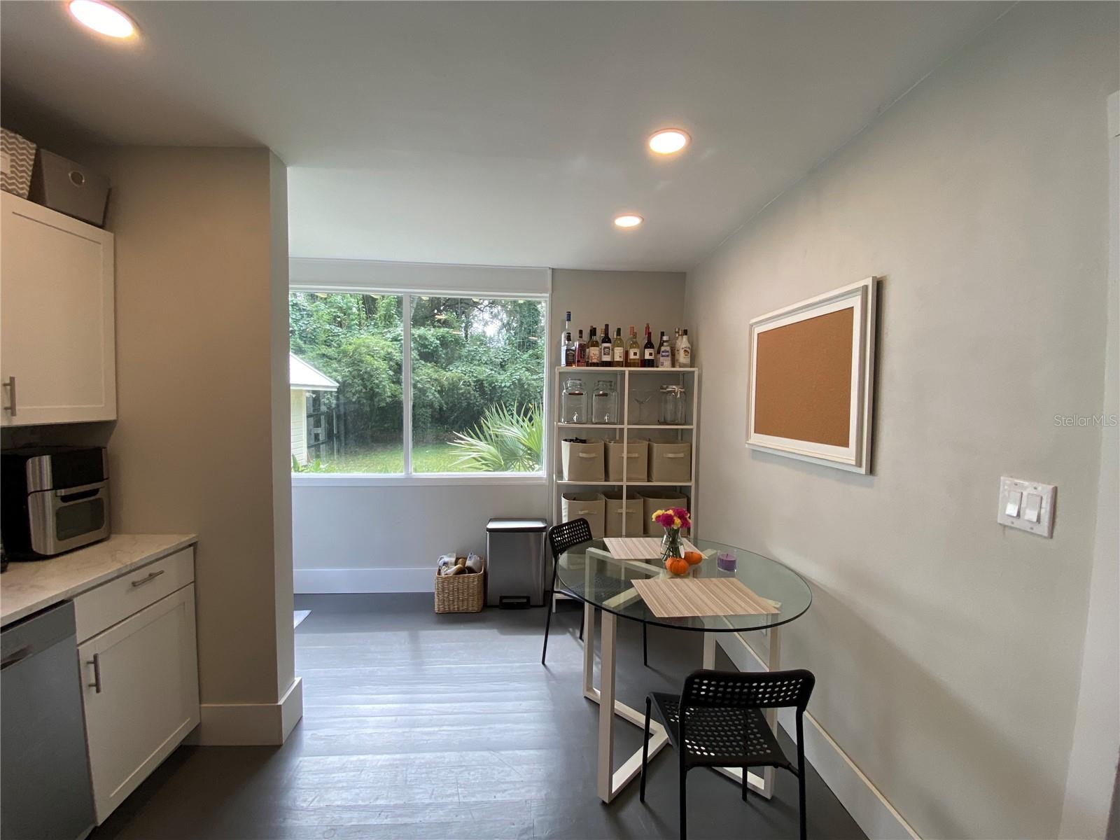 Image 7 of 29 For 1741 6th Avenue