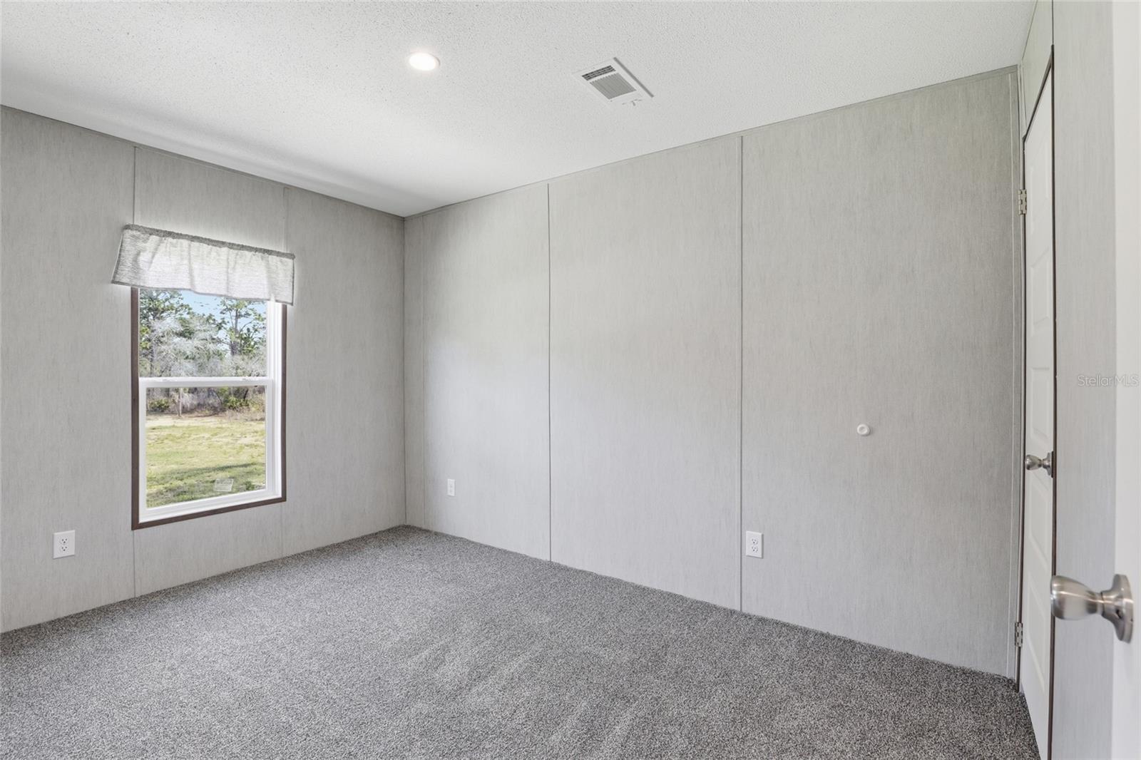 Image 25 of 45 For 2231 132nd Court