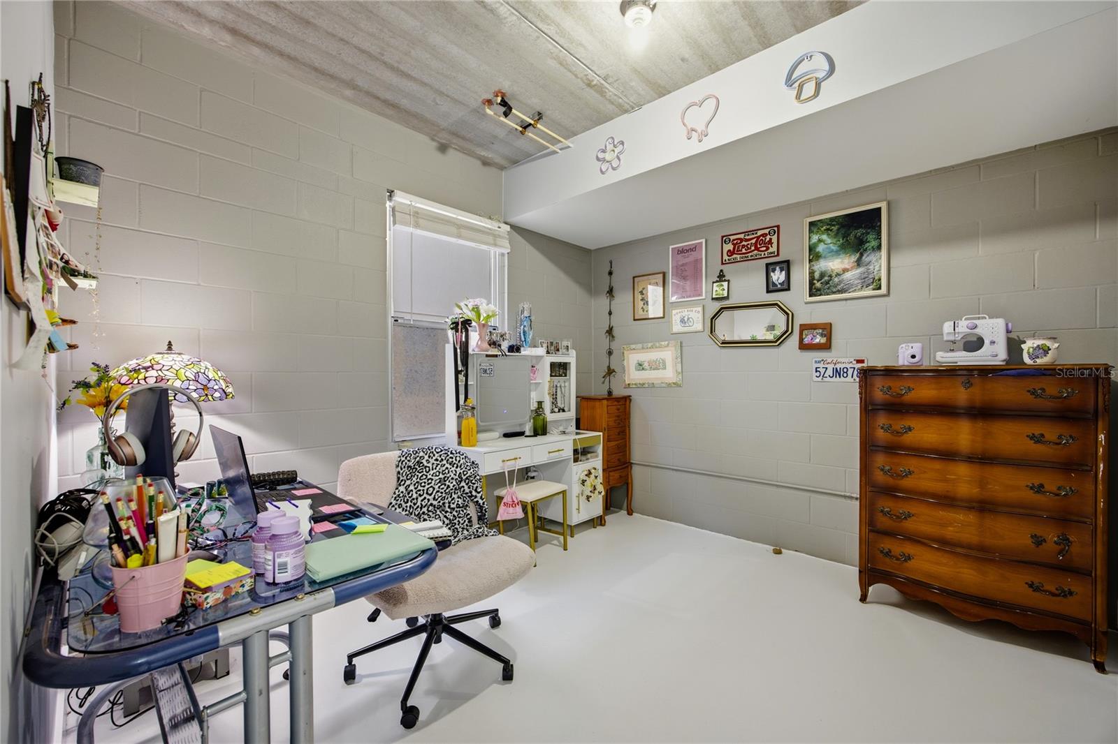 Image 19 of 35 For 2515 35th Place 117