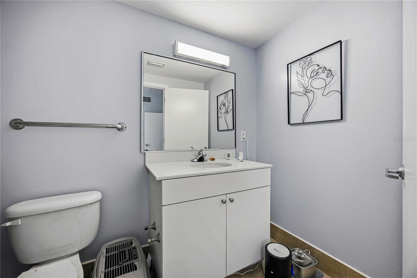 Image 23 of 35 For 2515 35th Place 117