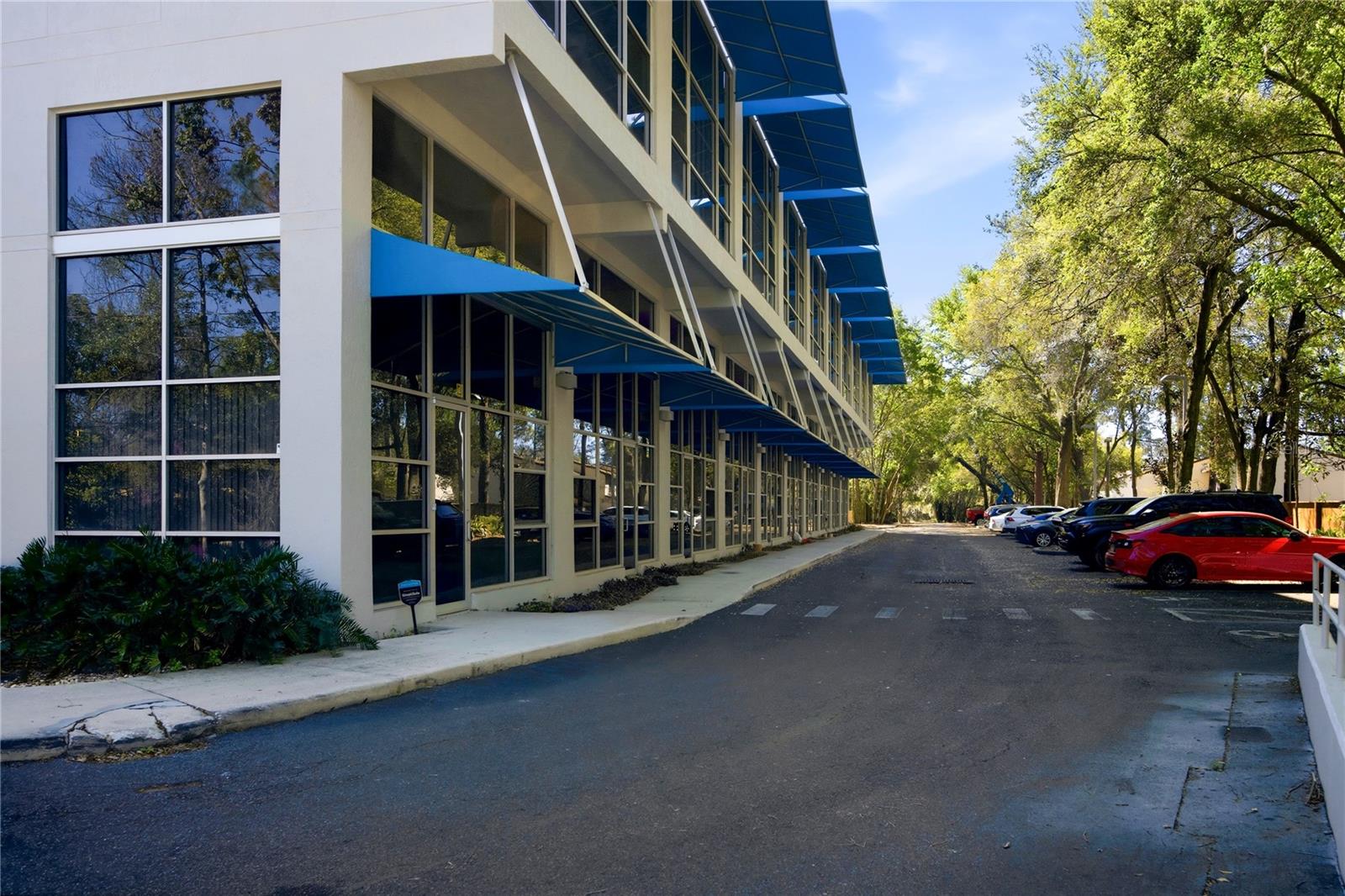 Image 3 of 35 For 2515 35th Place 117