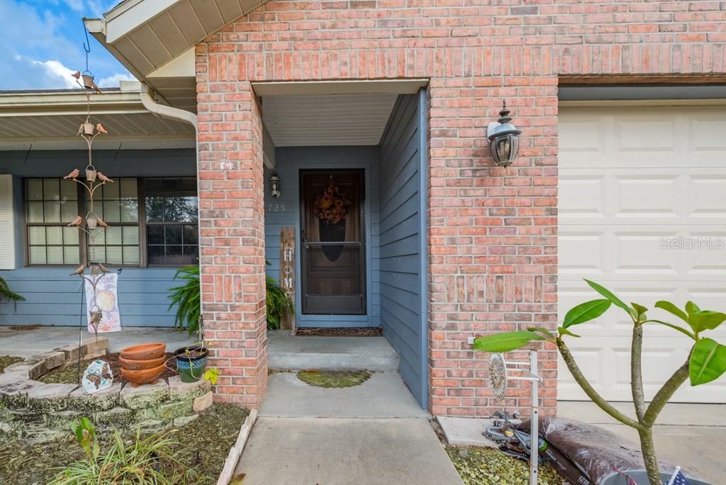 Image 4 of 38 For 725 56th Avenue