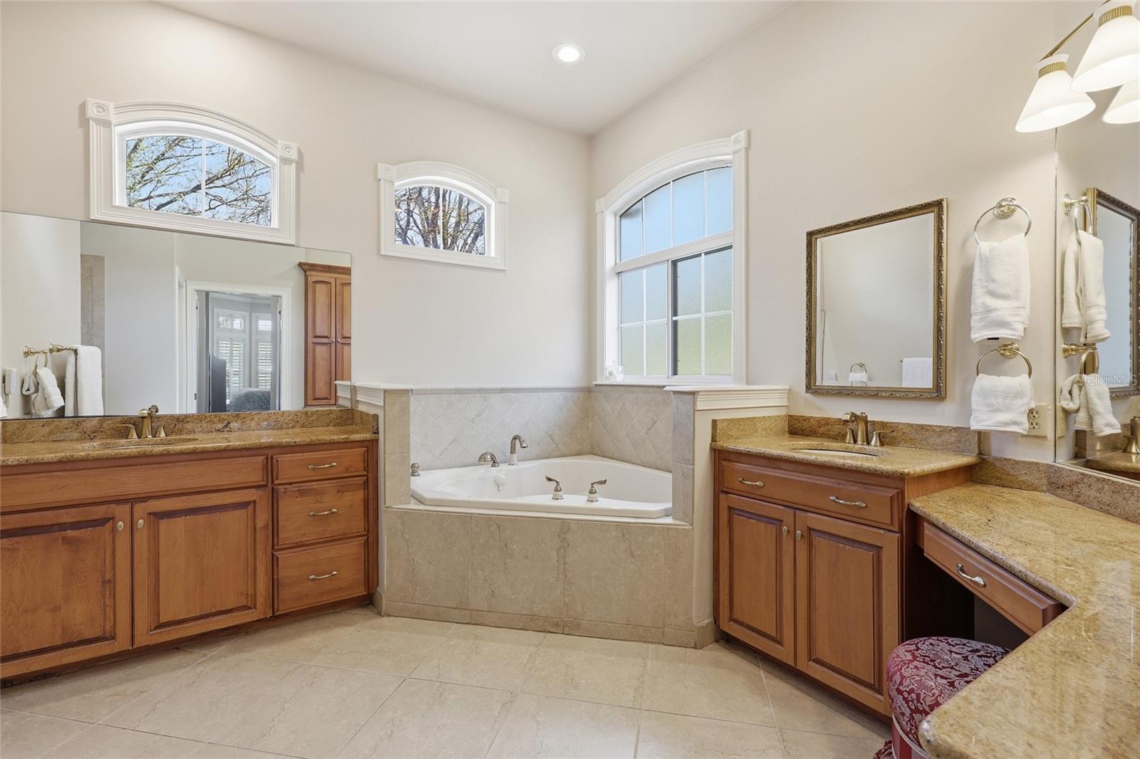 Image 17 of 47 For 14524 41st Avenue