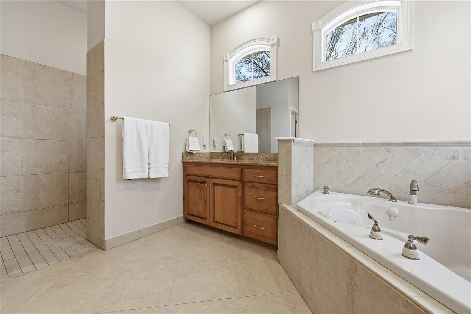 Image 18 of 47 For 14524 41st Avenue