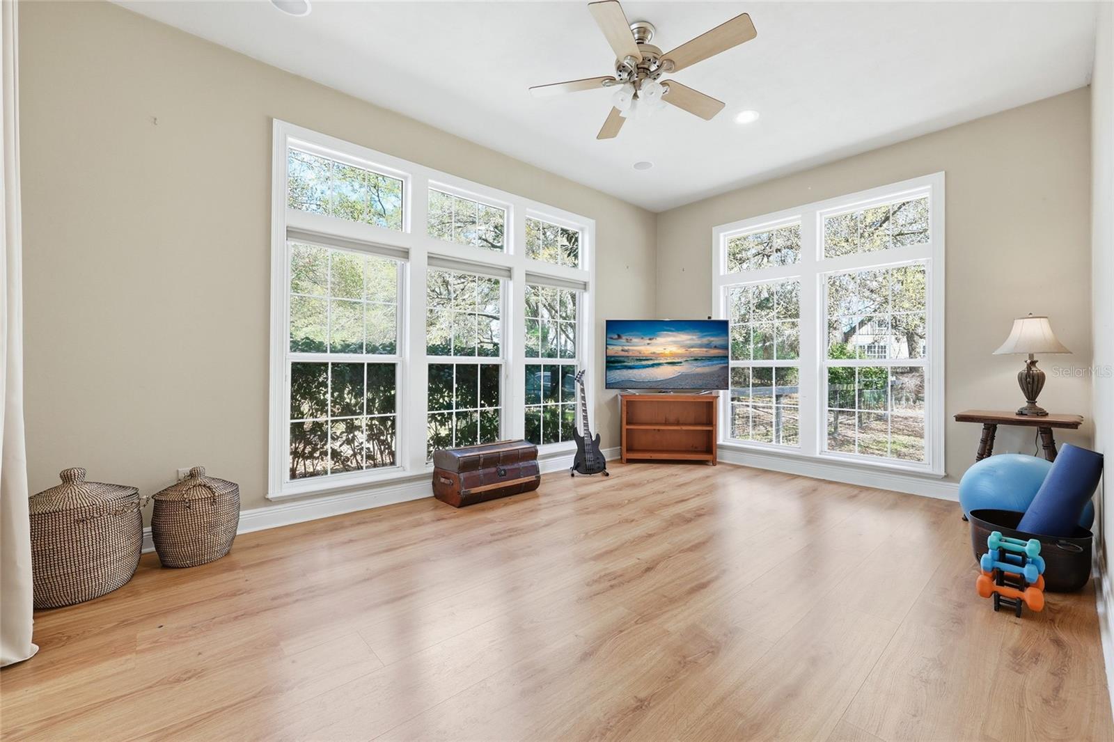 Image 19 of 47 For 14524 41st Avenue