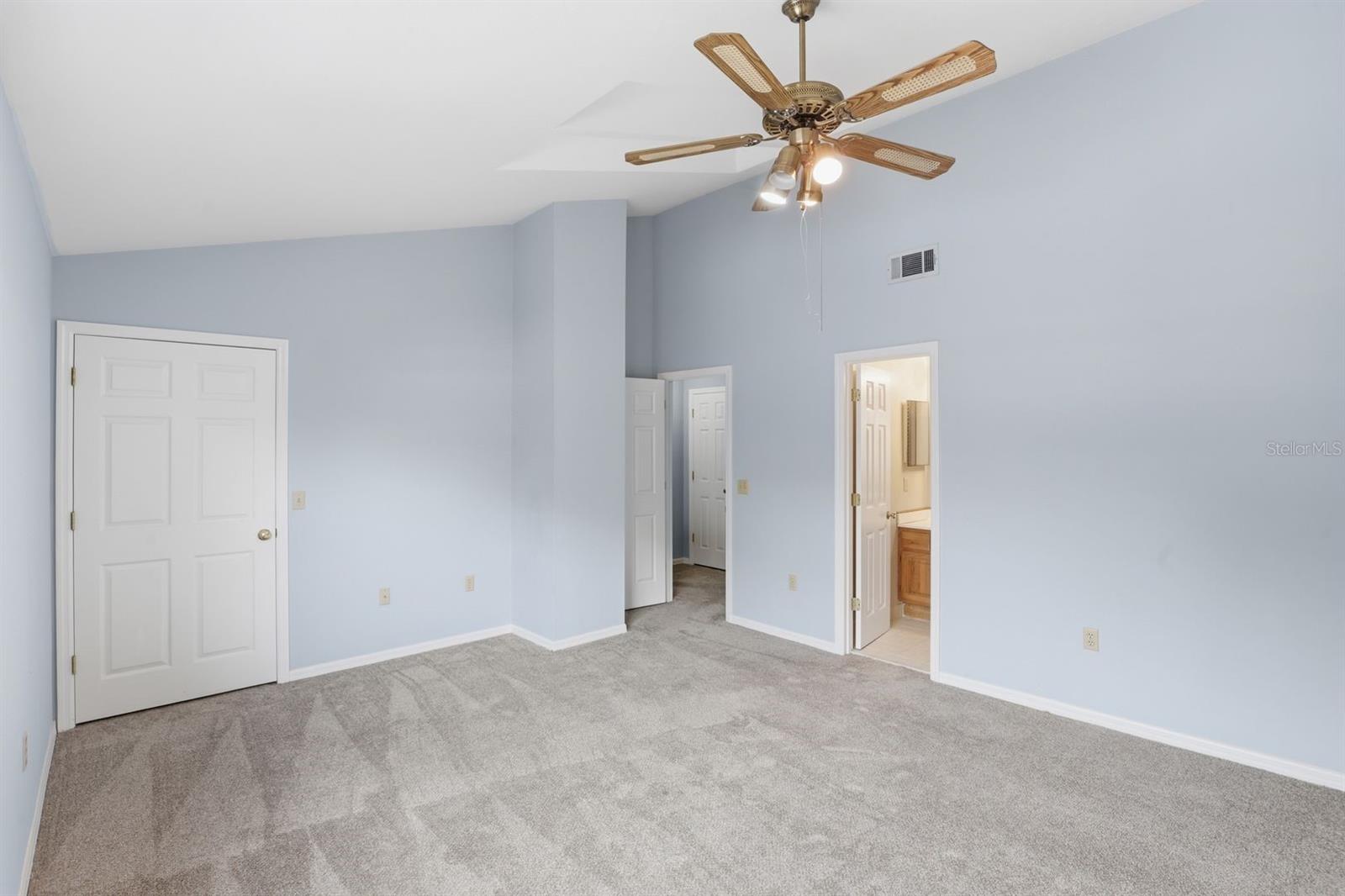 Image 19 of 24 For 5269 97th Drive 15