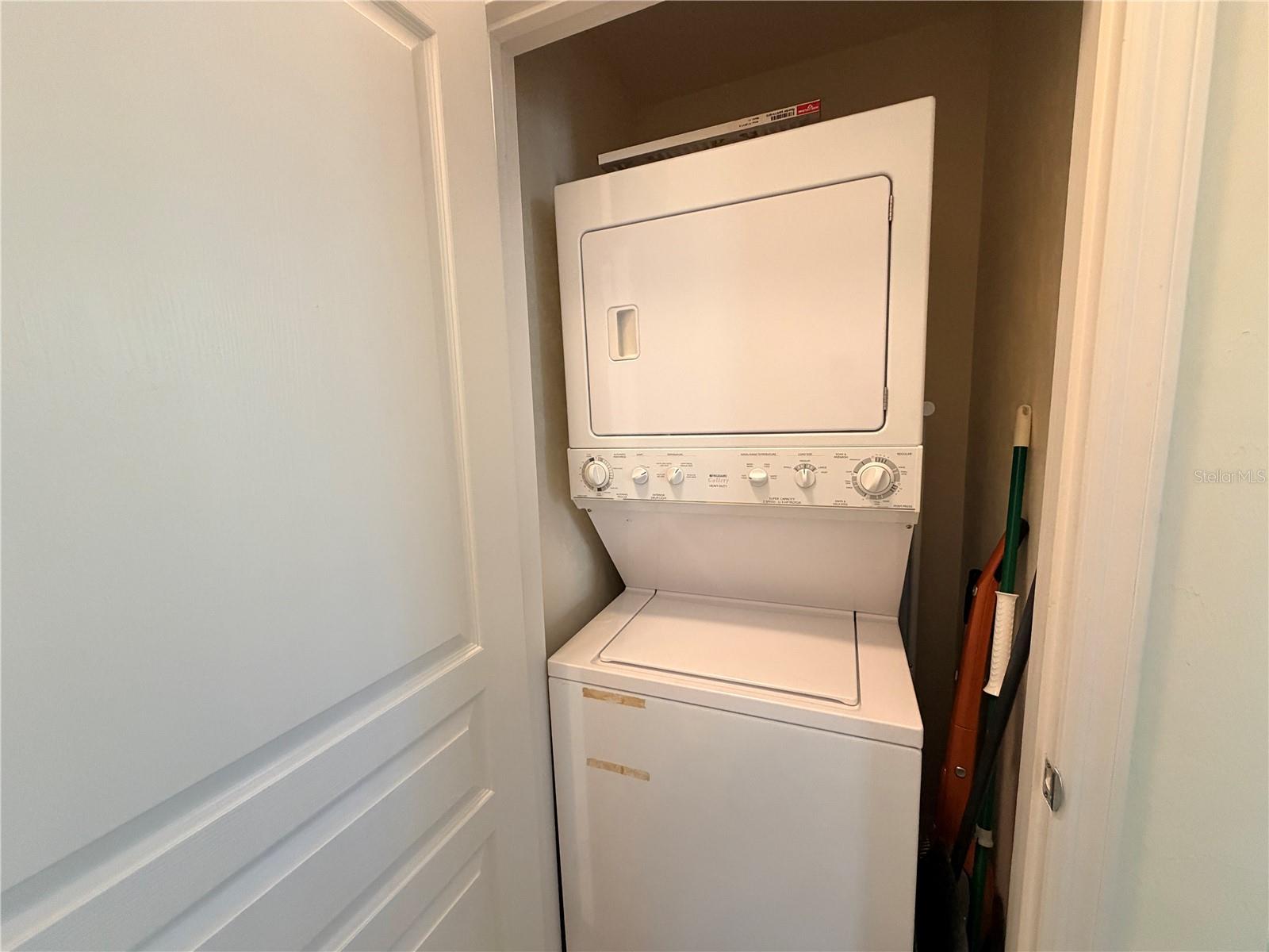 Image 17 of 31 For 5211 91st Terrace D