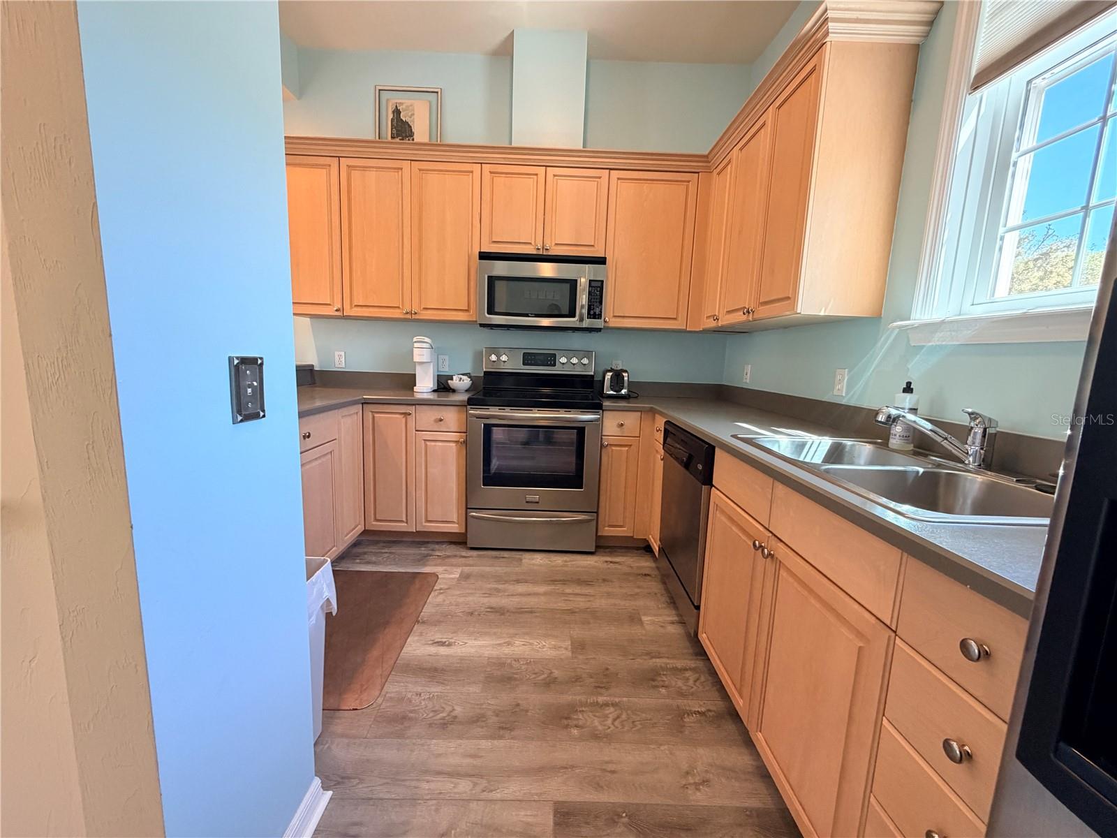 Image 4 of 31 For 5211 91st Terrace D