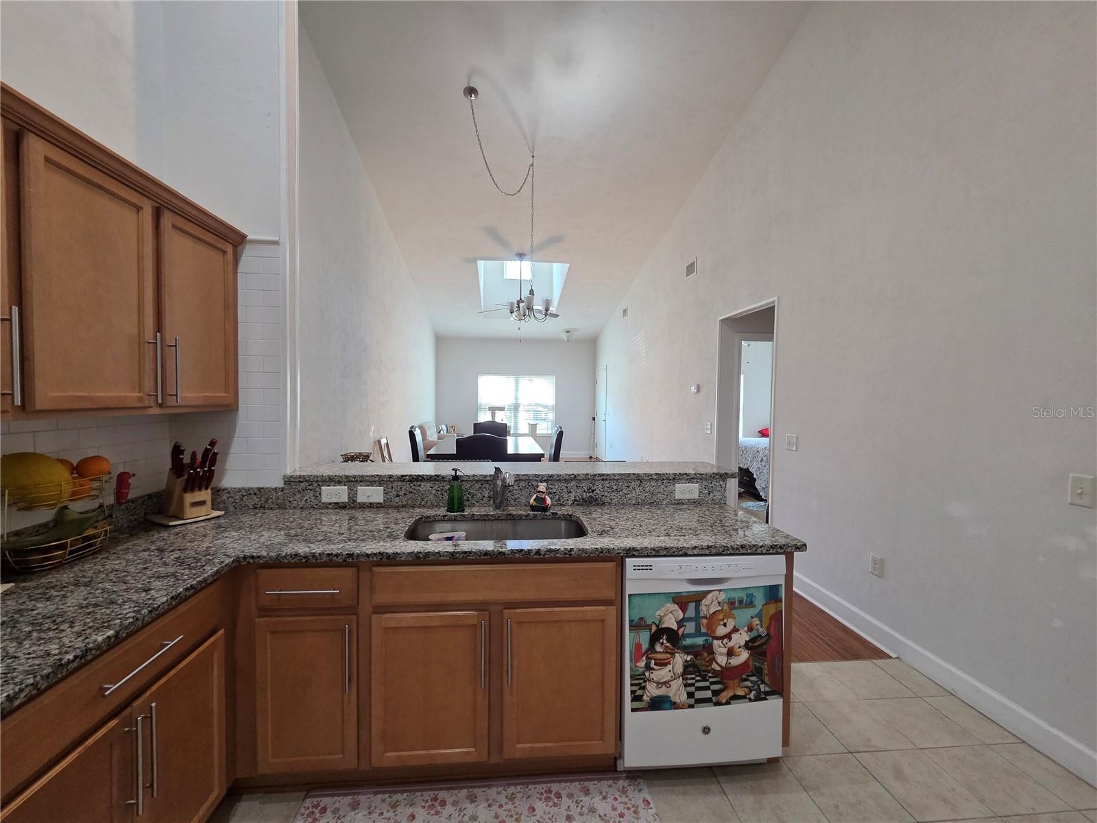 Image 14 of 20 For 2242 51st Avenue