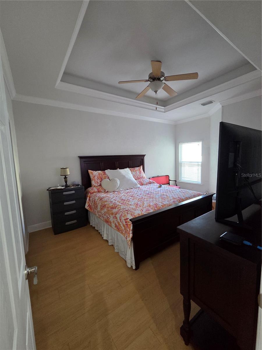 Image 6 of 20 For 2242 51st Avenue