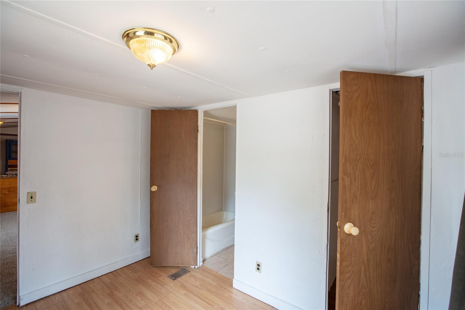 Image 29 of 44 For 7160 Purdue Street