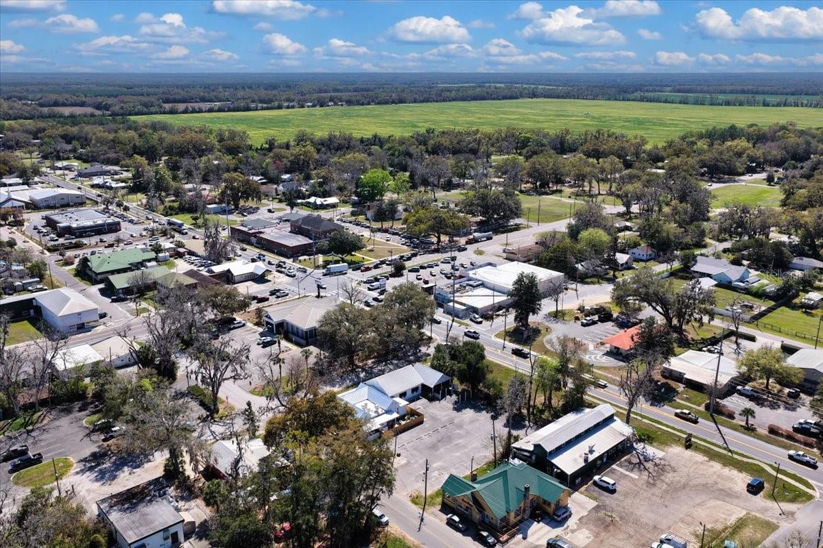 Listing photo id 55 for 115 1st Street