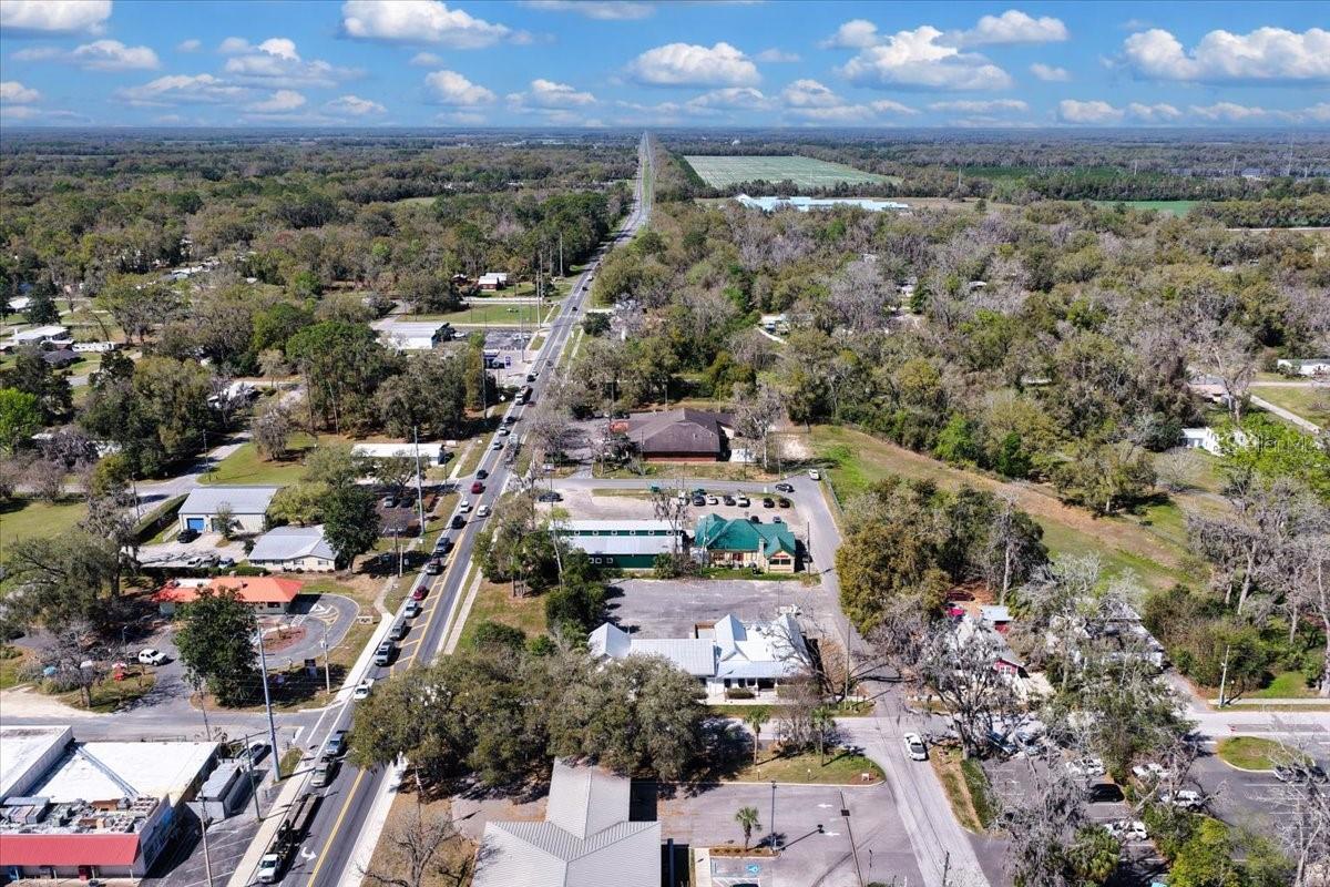 Listing photo id 58 for 115 1st Street