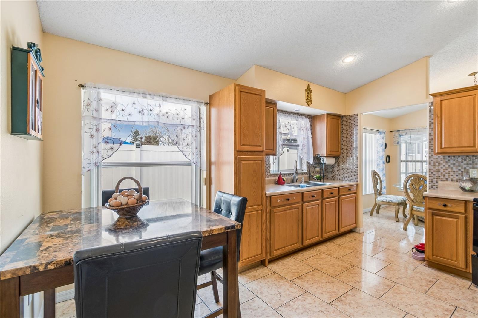 Image 12 of 54 For 2610 Walden Court