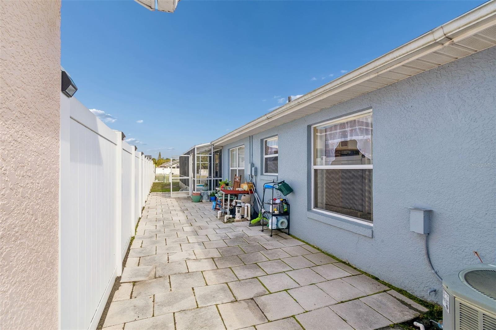 Image 38 of 54 For 2610 Walden Court