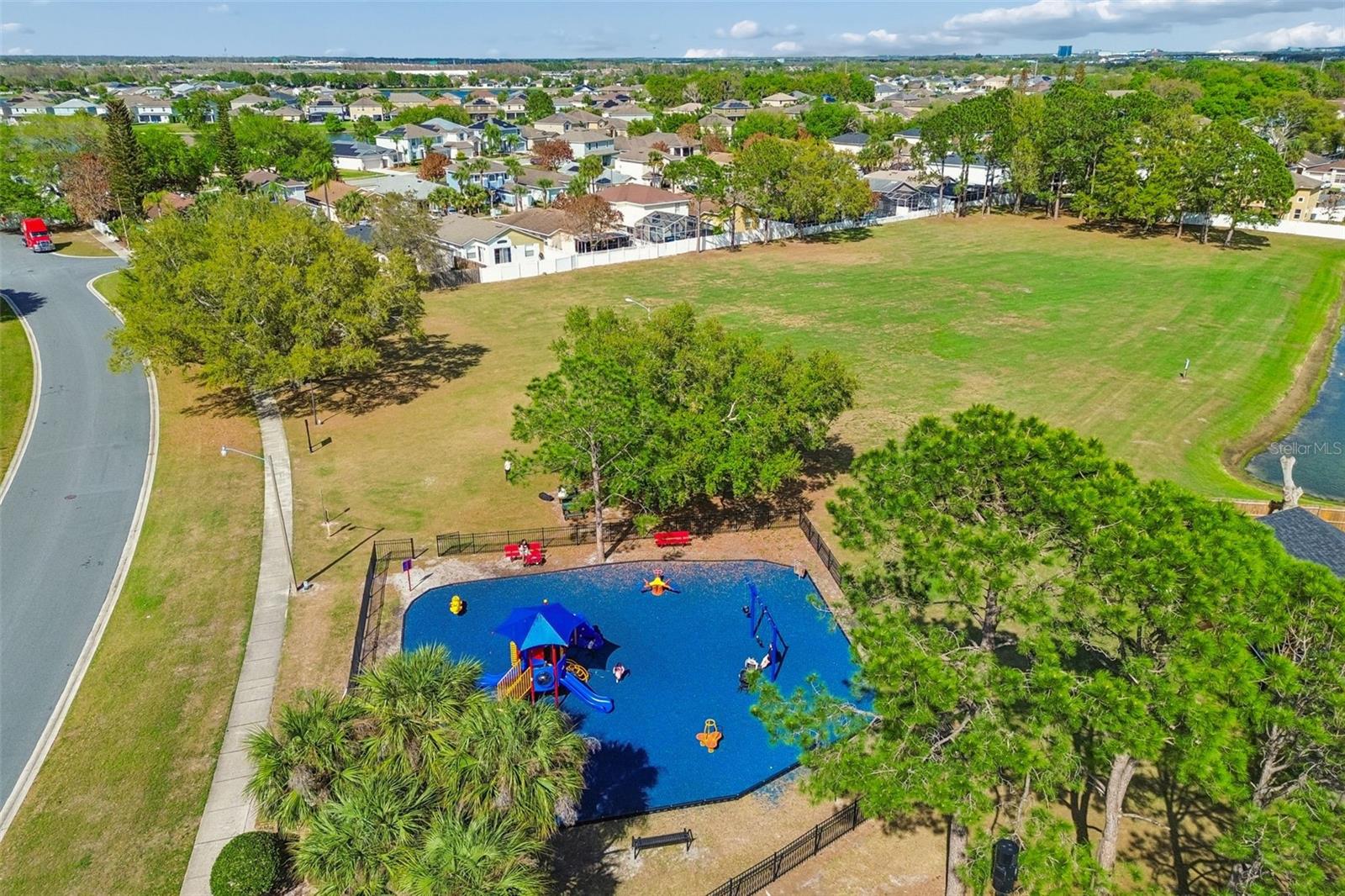 Image 40 of 54 For 2610 Walden Court