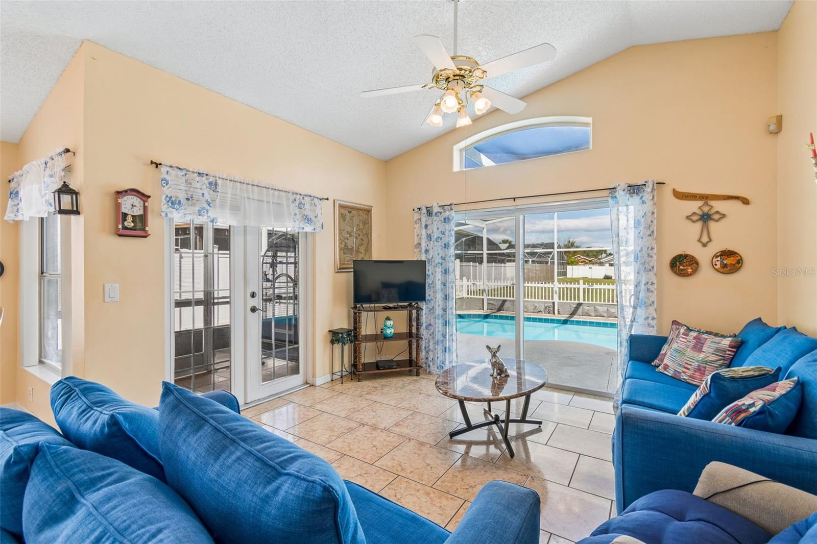 Image 9 of 54 For 2610 Walden Court