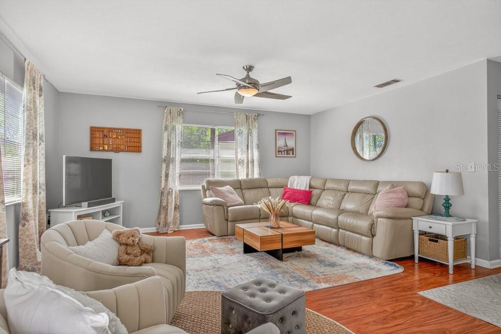 Image 4 of 16 For 2715 104th Court 4