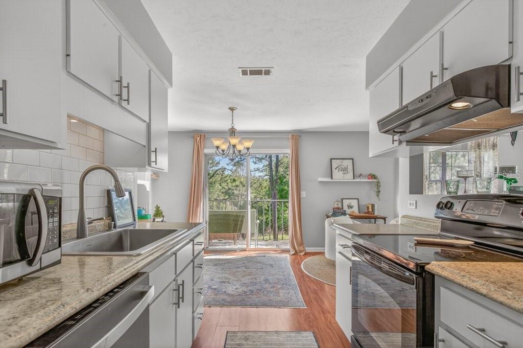 Image 6 of 16 For 2715 104th Court 4