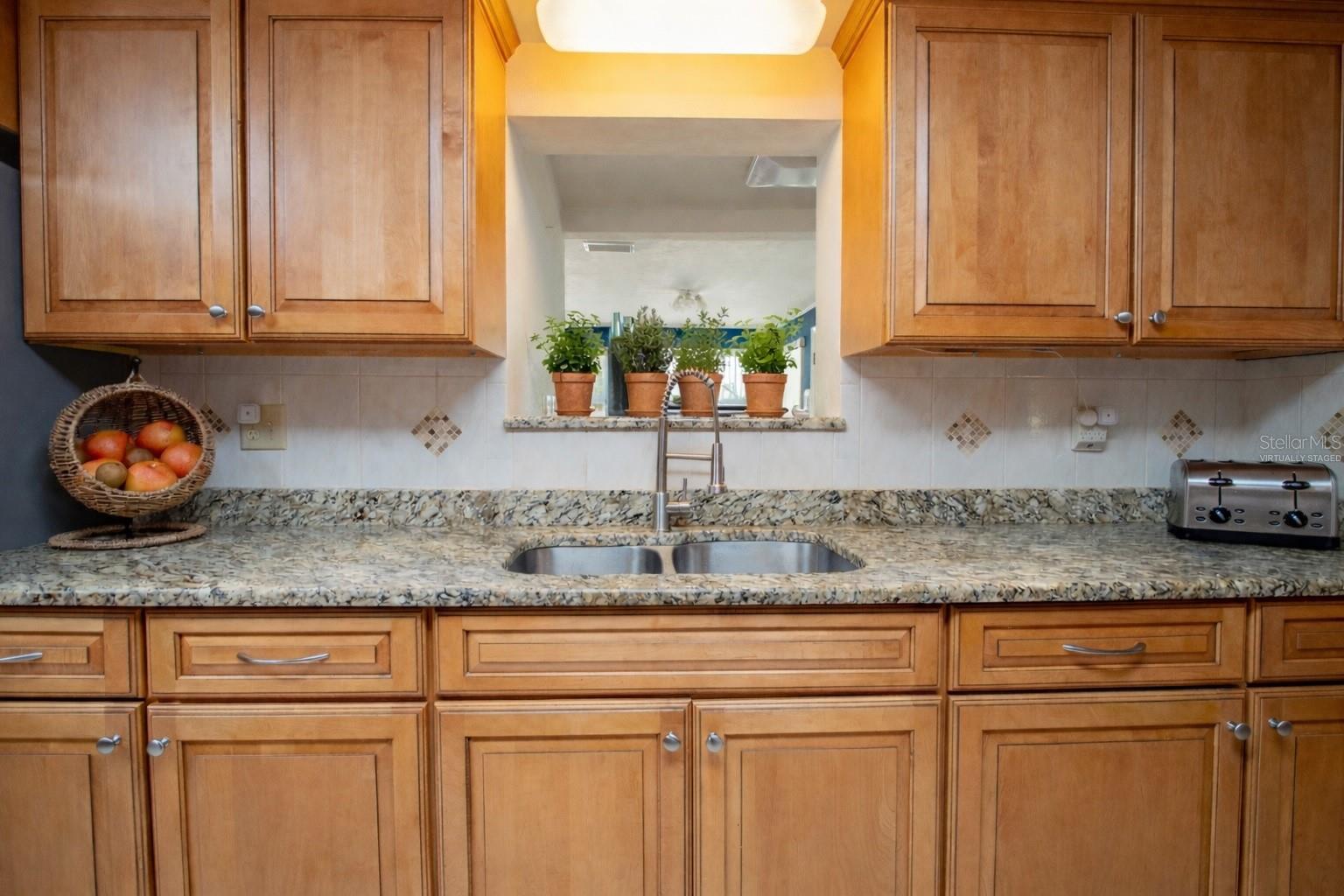 Image 7 of 46 For 7893 Us Highway 441