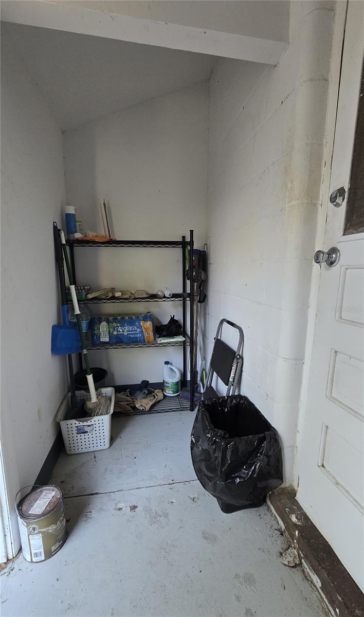 Image 11 of 23 For 1131 10th Avenue