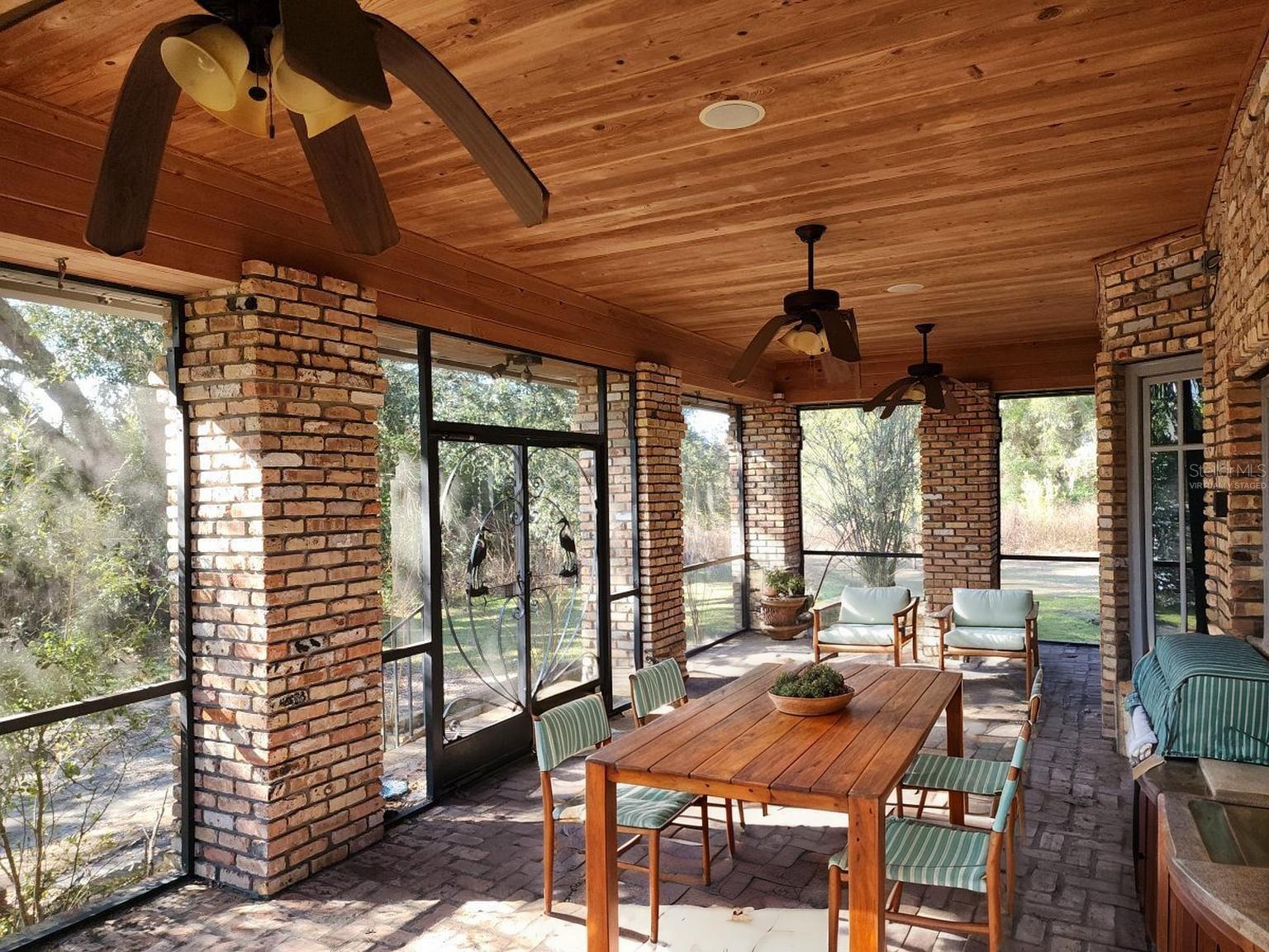 Image 18 of 41 For 13195 93rd Lane