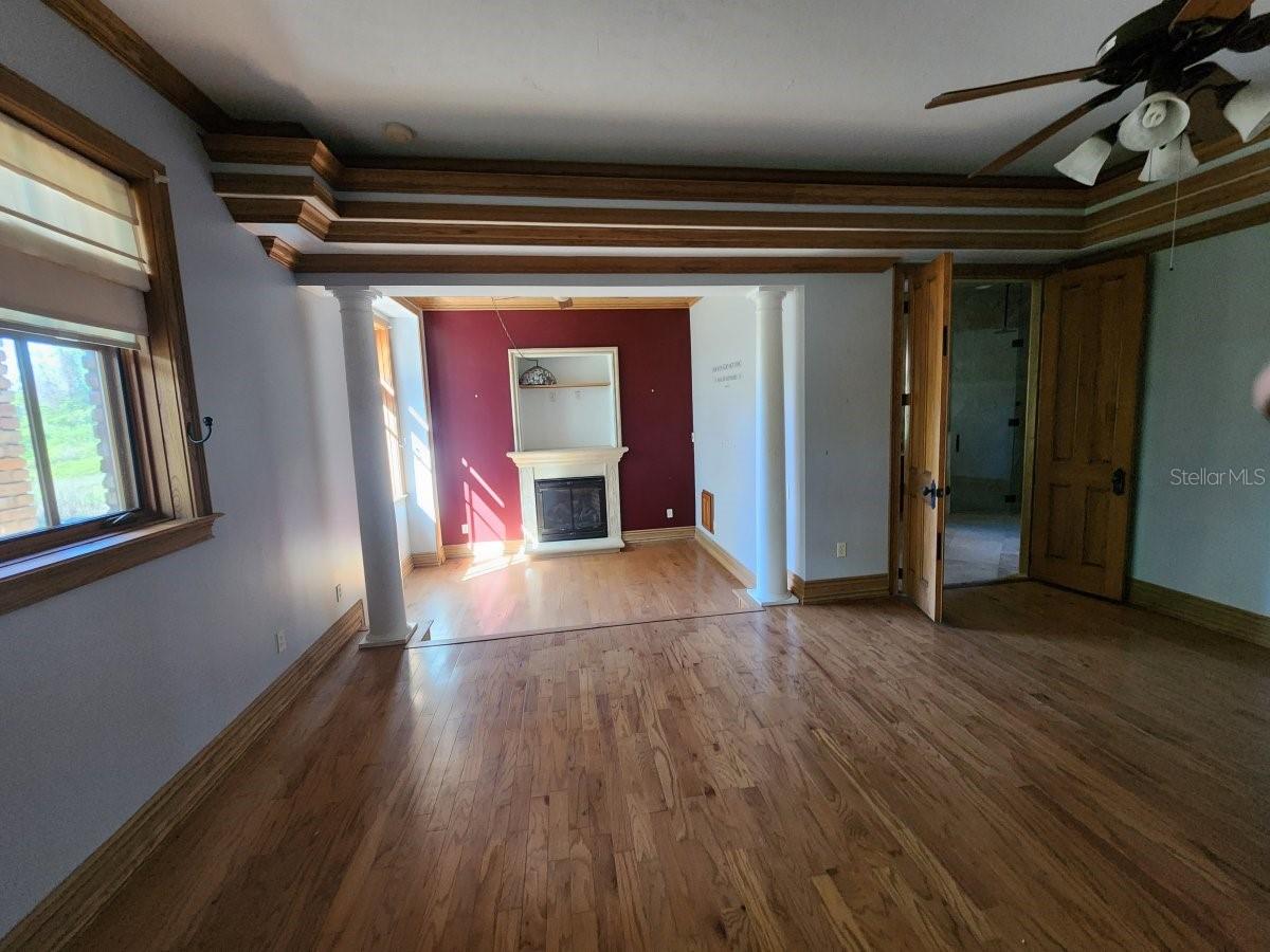 Image 2 of 41 For 13195 93rd Lane